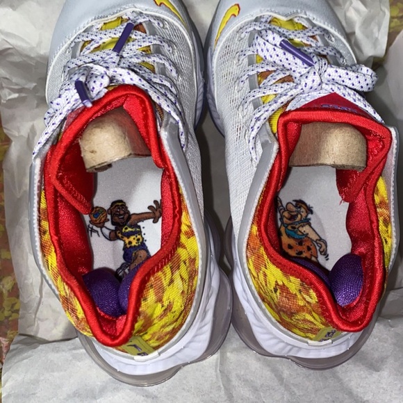 Lebron XIX low / Nike - Picture 3 of 4